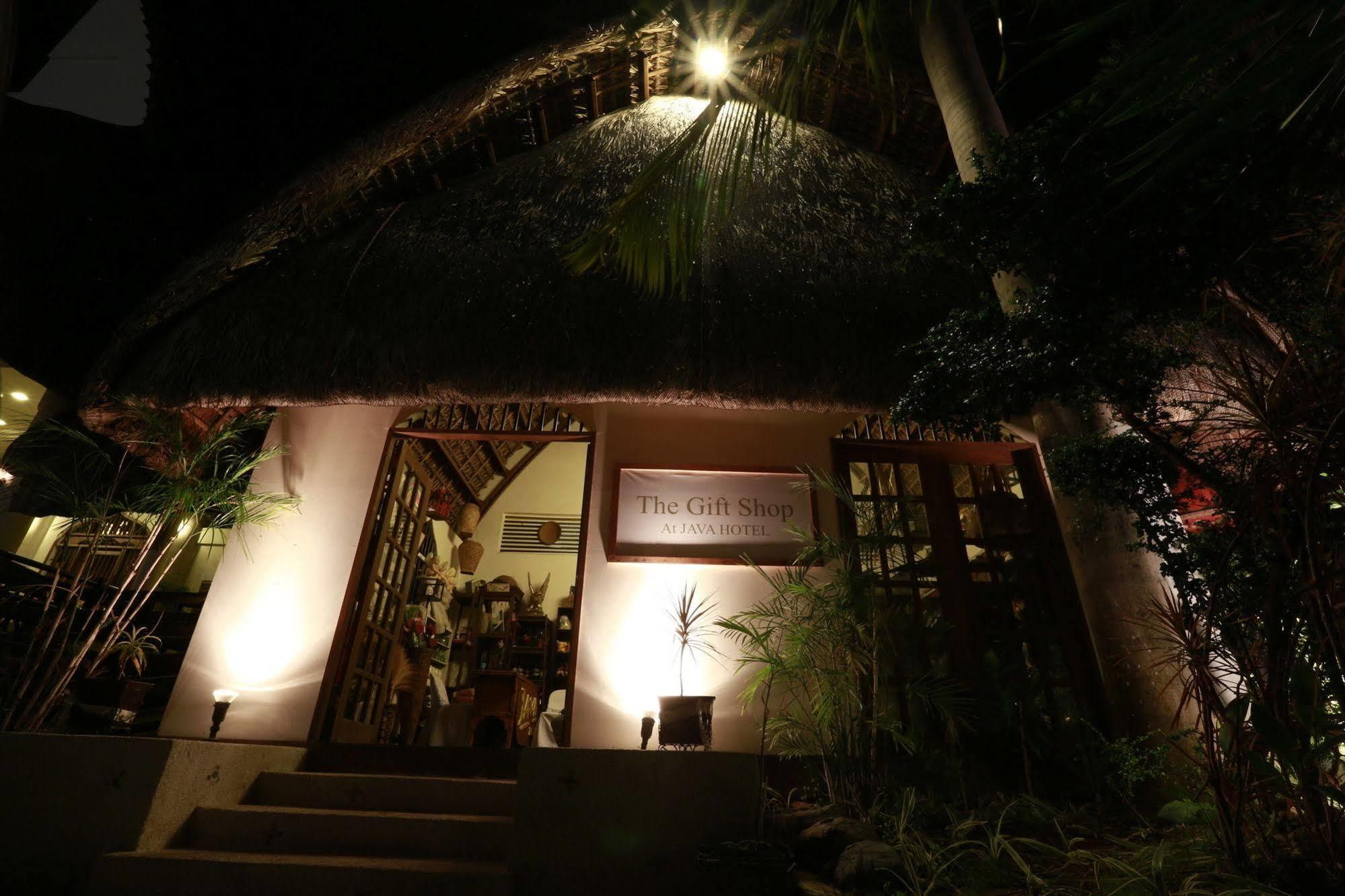 Java Hotel Laoag Exterior foto
